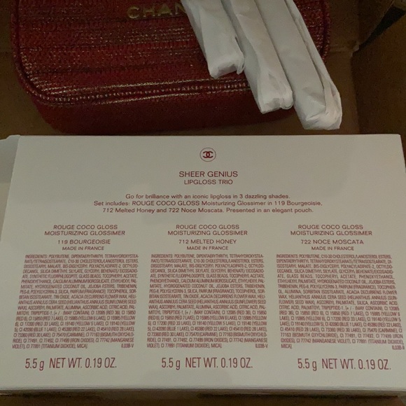 Chanel 2022 Gift Set cosmetics Pouch Lipgloss Trio - Picture 5 of 9